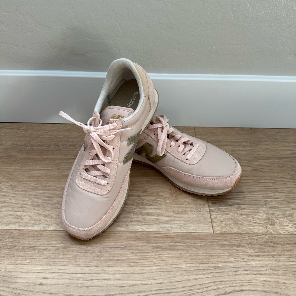 New Balance Women's Blush Sneakers